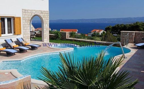 Villa in Bol, Split-Dalmatia County, Croatia 1