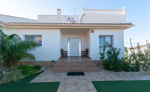 Villa à Torrevieja, Valence, Espagne 1