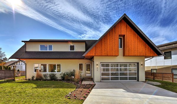 Warm Contemporary Elegance (10730732)