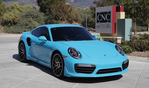 Porsche 911 (10475498)