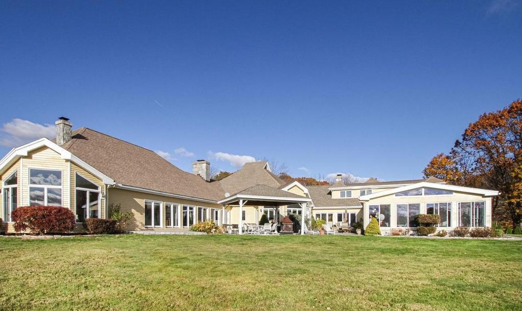 Wolcott, Connecticut In Wolcott, Connecticut, United States For Sale