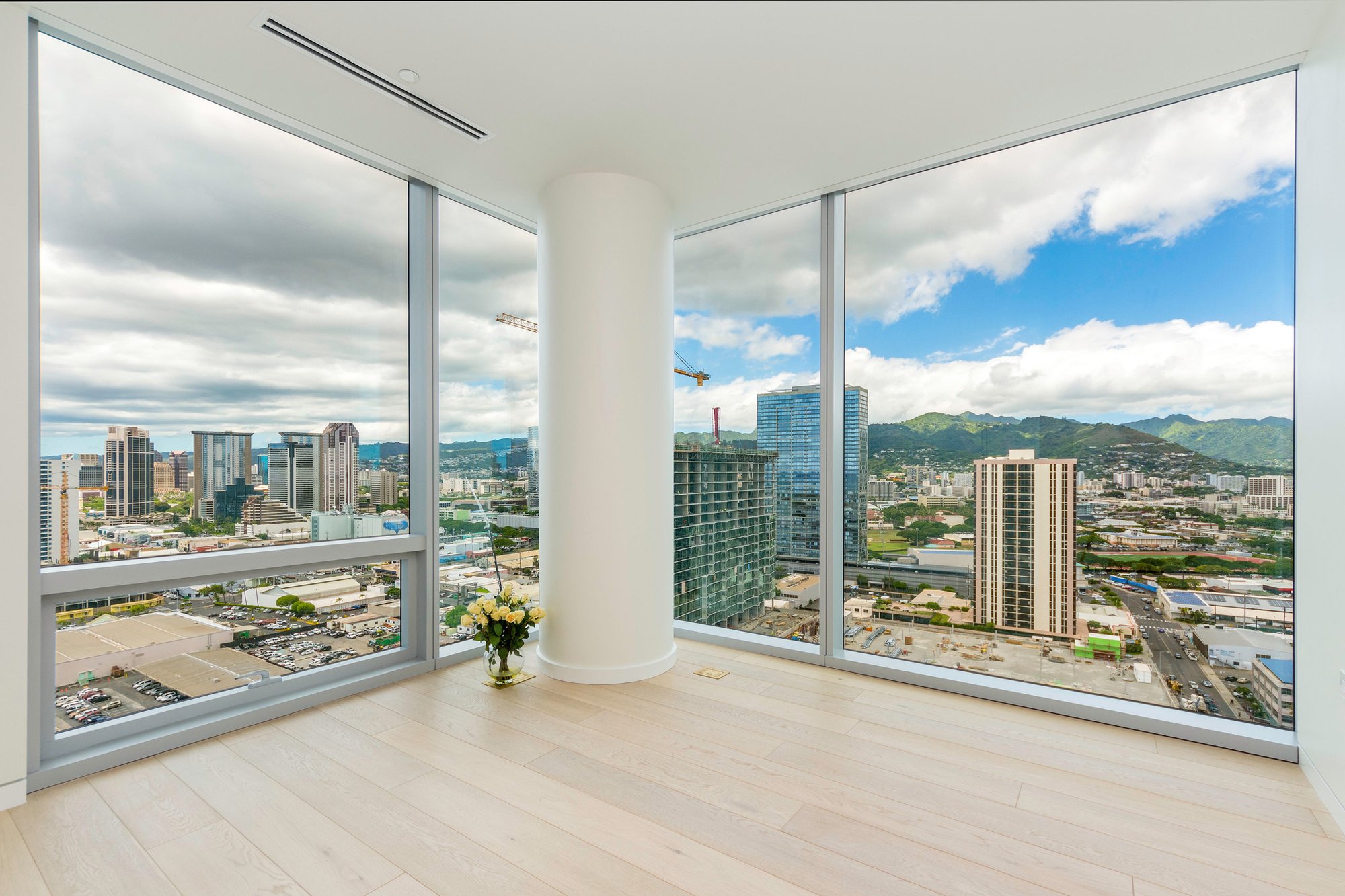 Waiea, Luxury Condo, High Rise Condo, Ocean View, in Honolulu, HI