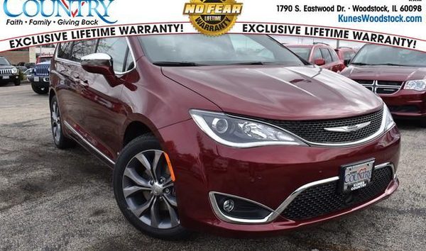 2020 Chrysler Pacifica (10684247)
