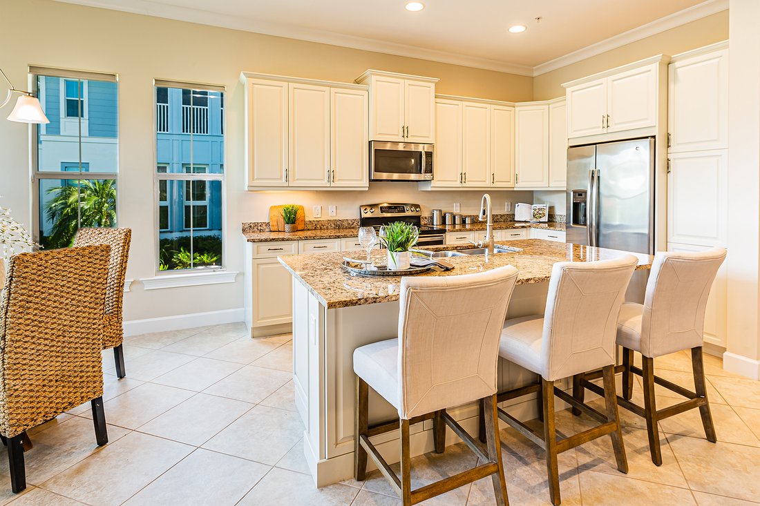 Condo in Naples, Florida, United States 4 - 10086245