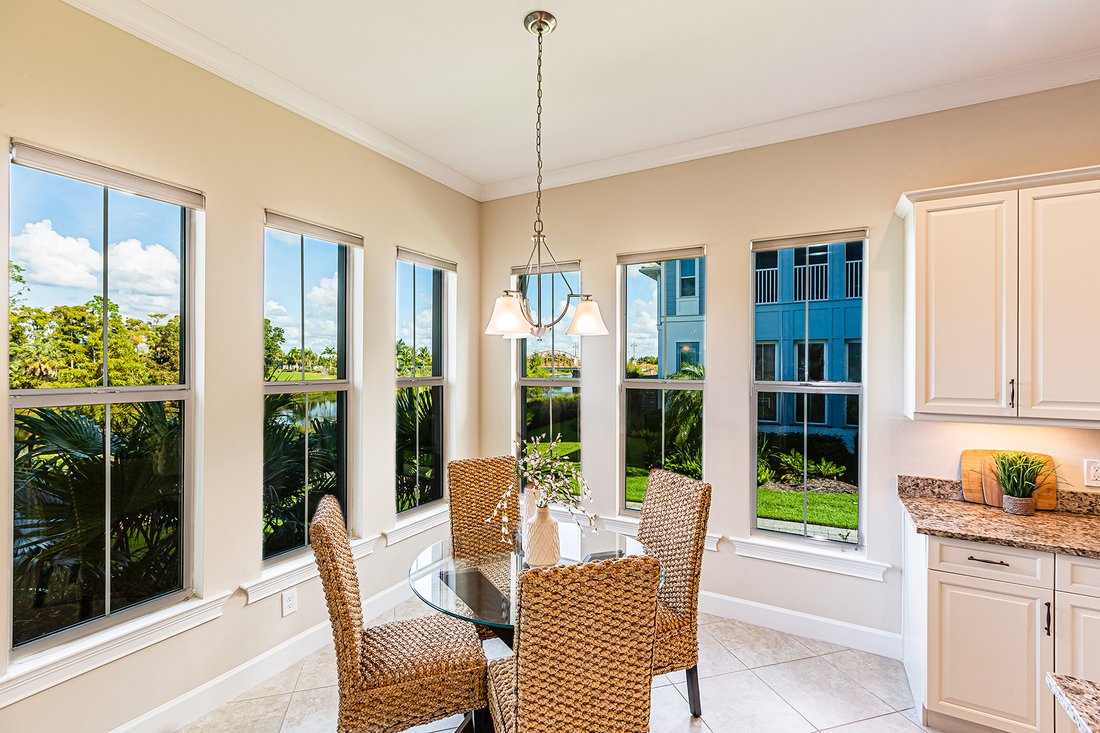 Condo in Naples, Florida, United States 2 - 10086245