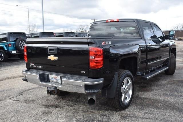 2015 Chevrolet Silverado 2500HD in Woodstock, Illinois, United States 3 - 10704464