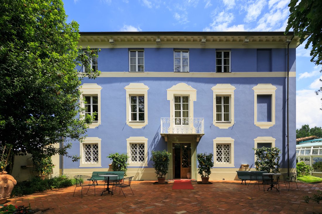 Prestigious Luxury Villa In Lucca In Lucca, Tuscany, Italy For Sale (10735086)