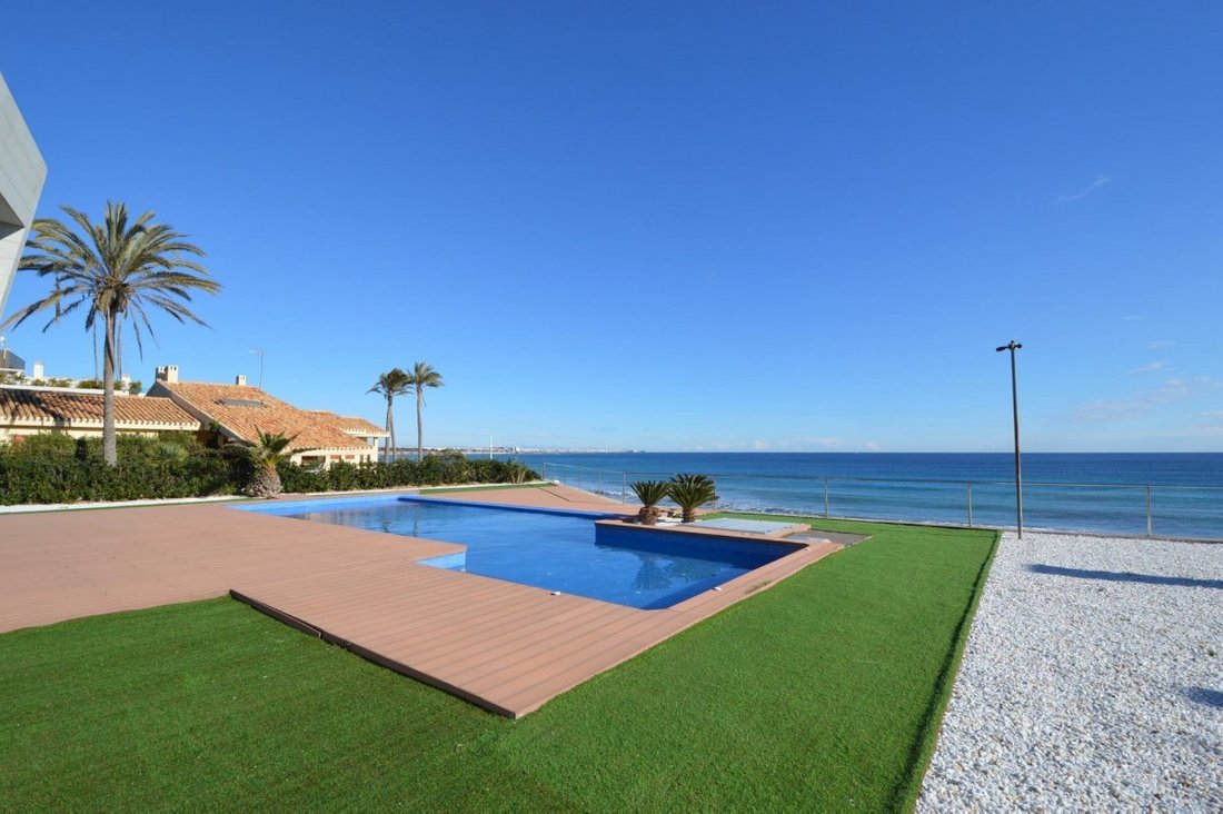 Cabo Roig Villa In Cabo Roig, Valencian Community, Spain For Sale