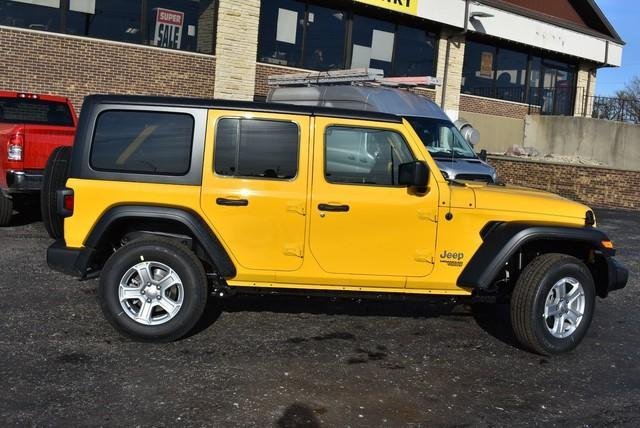 2020 Jeep Wrangler Unlimited in Woodstock, Illinois, United States 2 - 10727653