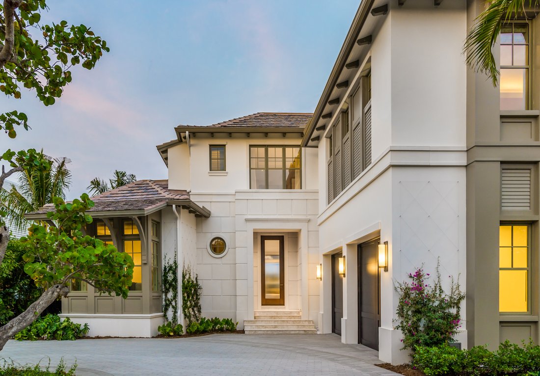 Port Royal Waterfront Grand Estate By London In Naples, Florida, United