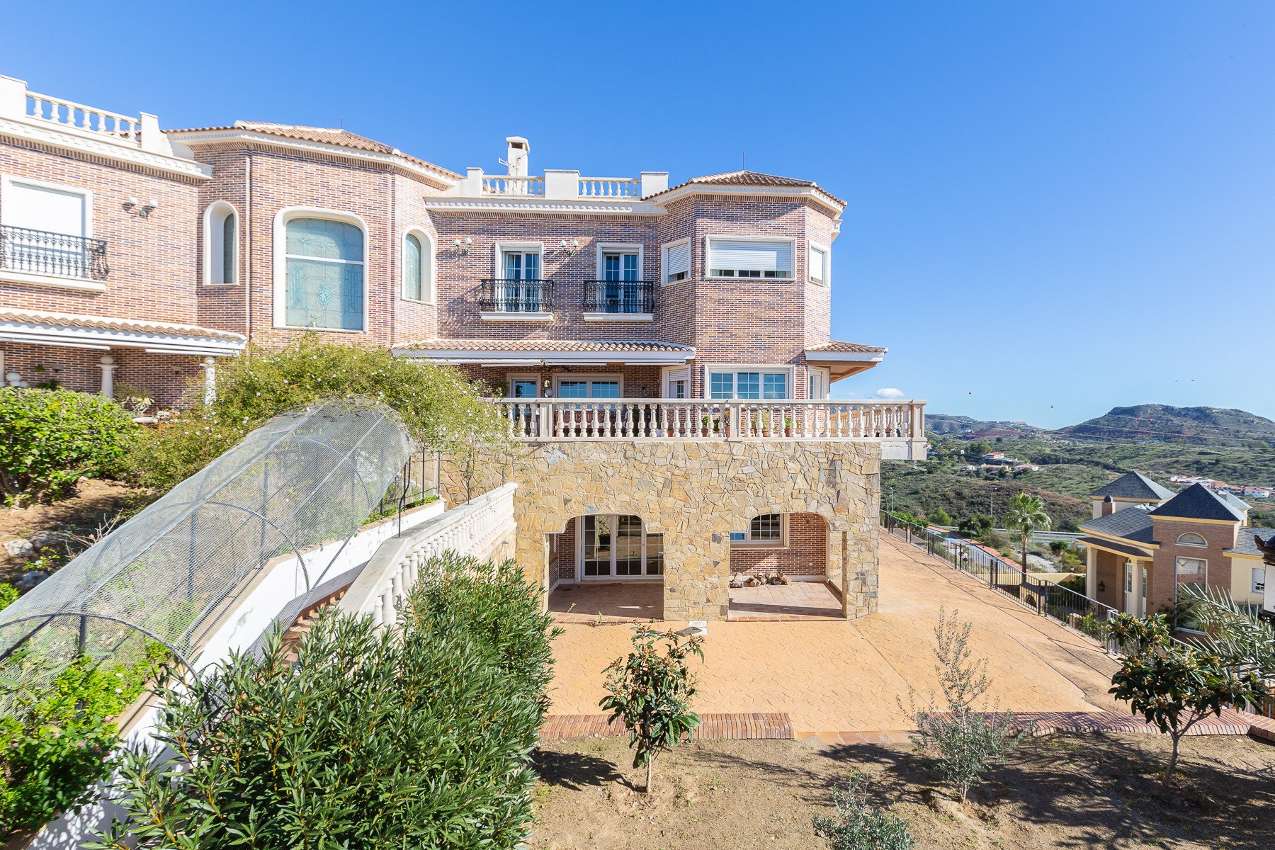 Malaga House In Malaga, Spain For Sale (10554700)