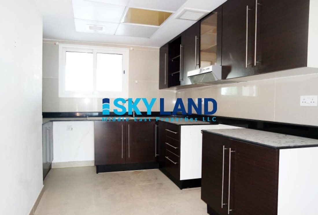 Villa / House For Sell In Al Reef In Abu Dhabi, Abu Dhabi, United Arab