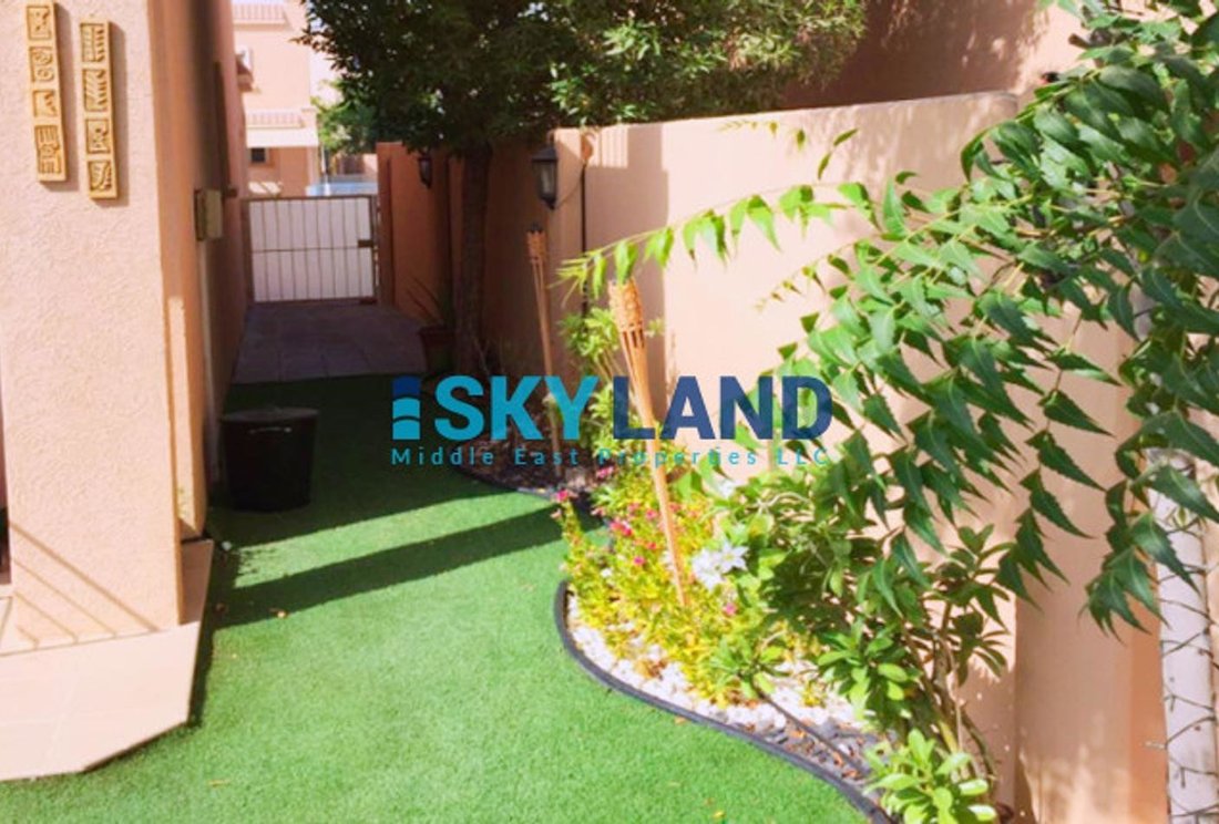 Villa / House For Sell In Al Reef In Abu Dhabi, Abu Dhabi, United Arab