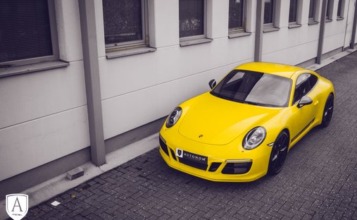 2018 Porsche 911 Carrera in Aschaffenburg, Germany 1