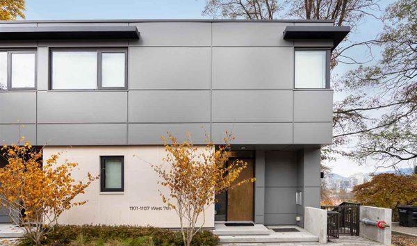 A Showcase Home (10745737)