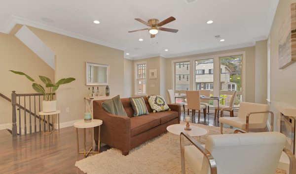Take Advantage Of The 5 Year Tax Abatement. (10746081)