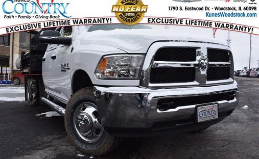 2018 Ram 3500 Chassis Cab in Woodstock, IL, United States 1
