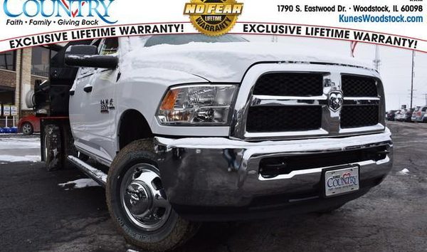 2018 Ram 3500 Chassis Cab (10684069)