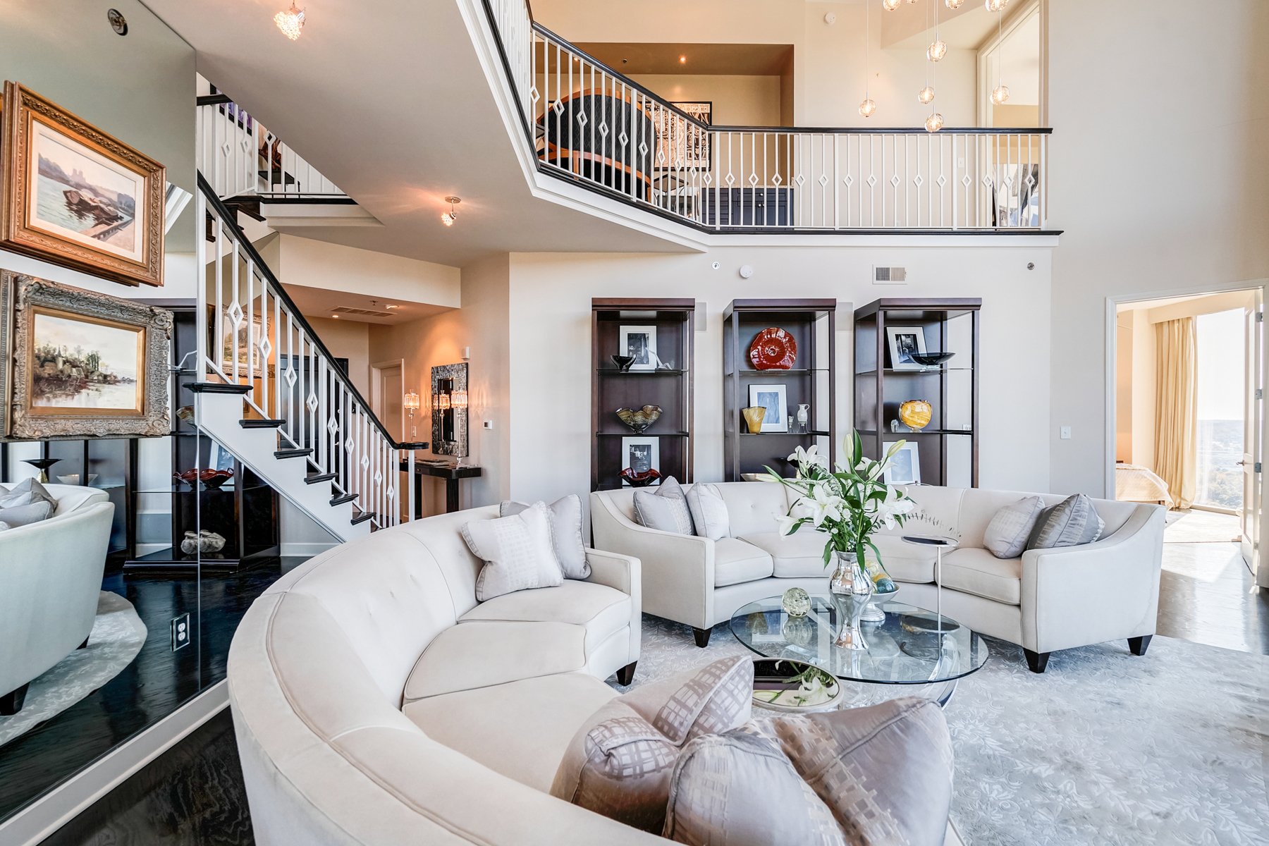 Luxury Buckhead Penthouse With Captivating Views in Atlanta, GA, United