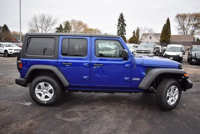 2020 Jeep Wrangler Unlimited in Woodstock, Illinois, United States 2 - 10743946