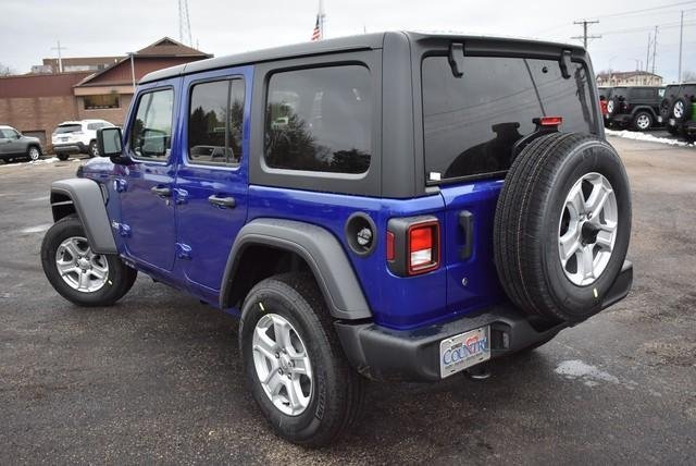 2020 Jeep Wrangler Unlimited in Woodstock, Illinois, United States 5 - 10743946