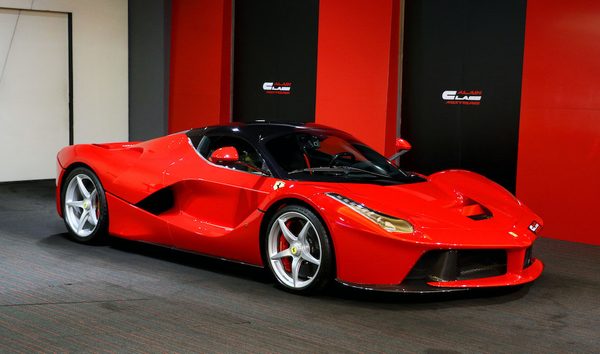 2015 Ferrari LaFerrari (10482277)