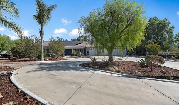17978 Corrinne Way (10755806)