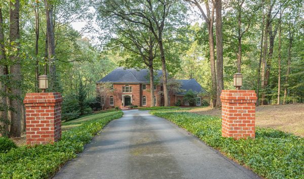 8936 Jeffery Rd (10755767)