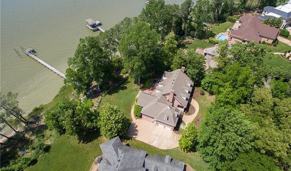 SingleFamily for sale in Suffolk (10756754)