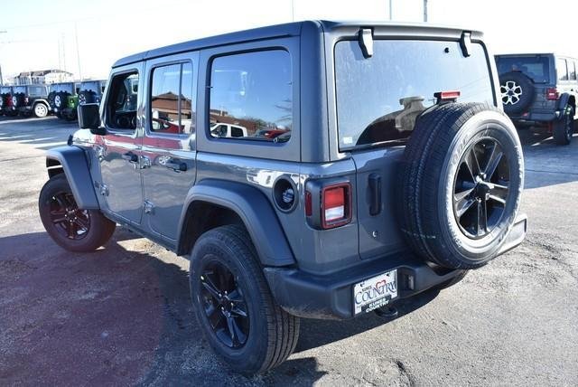2020 Jeep Wrangler Unlimited in Woodstock, Illinois, United States 5 - 10751948