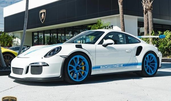 2016 Porsche 911 (10757334)
