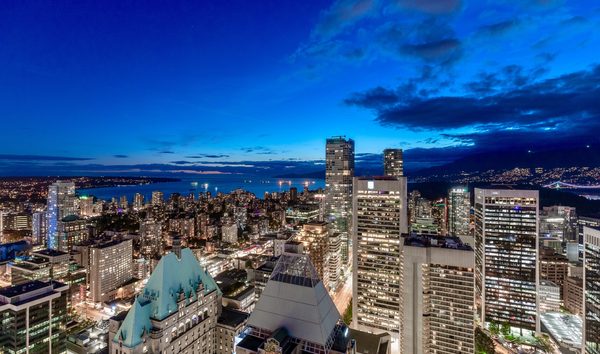 VANCOUVER’S EXCLUSIVE PENTHOUSE AT THE HOTEL GEORGIA RESIDENCES - A WORLD CLASS OFFERING! (10760097)