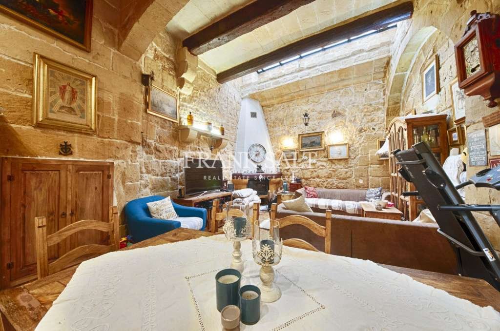 Finished Apartment St. Angelo Mansions In Il Mosta, Malta For Sale