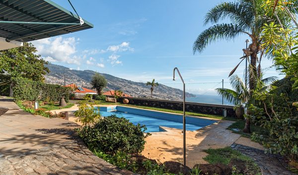 House, 4 Bedrooms, For Sale (10764972)