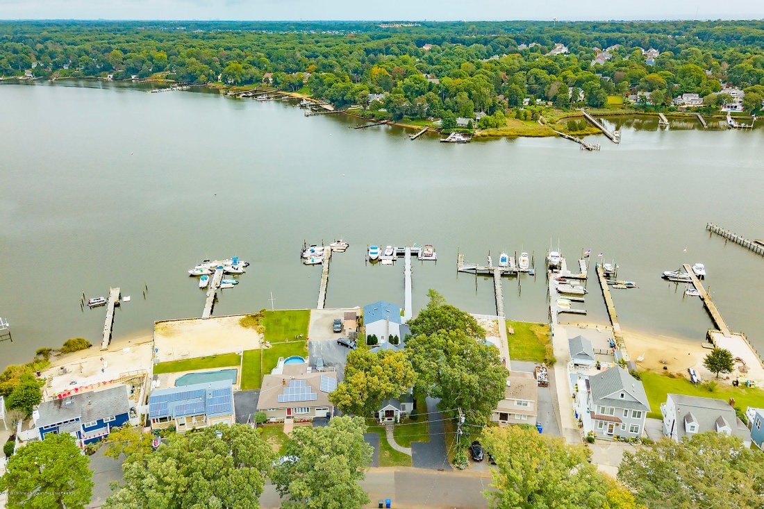 141 Riverside Drive, Brick, Nj, In Brick Township, New Jersey, United