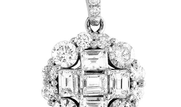 LB Exclusive LB Exclusive 18K White Gold Diamond Pendant (10768378)