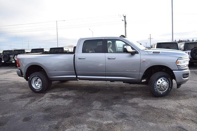 2019 Ram 3500 in Woodstock, Illinois, United States 2 - 10732434