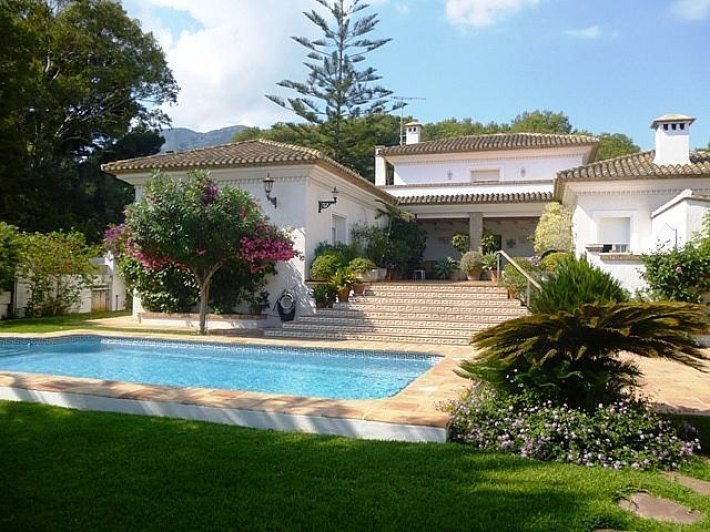 Luxury Villa For Sale In Las Rotas Dénia In Denia, Valencian