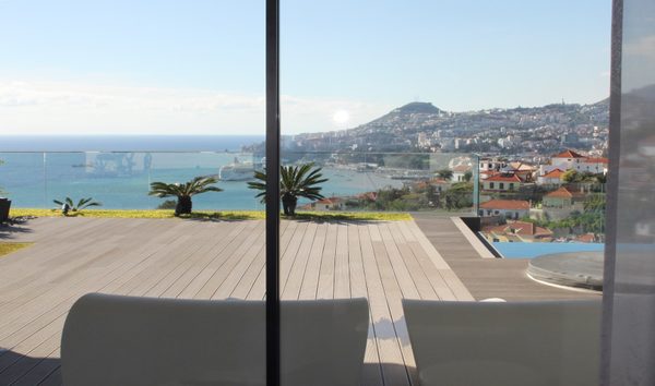Exquisitely designed, excellently finished and fully furnished designer 3-bedroom villa (10771030)