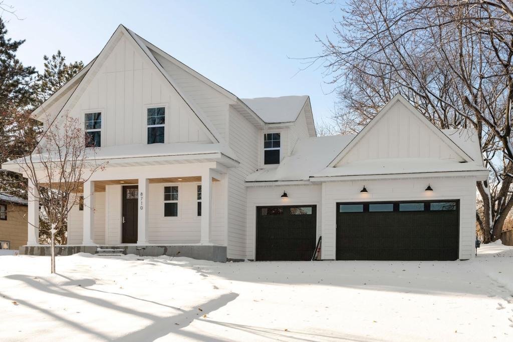 8710 Summit Drive Eden Prairie Mn 55347 In Eden Prairie Mn