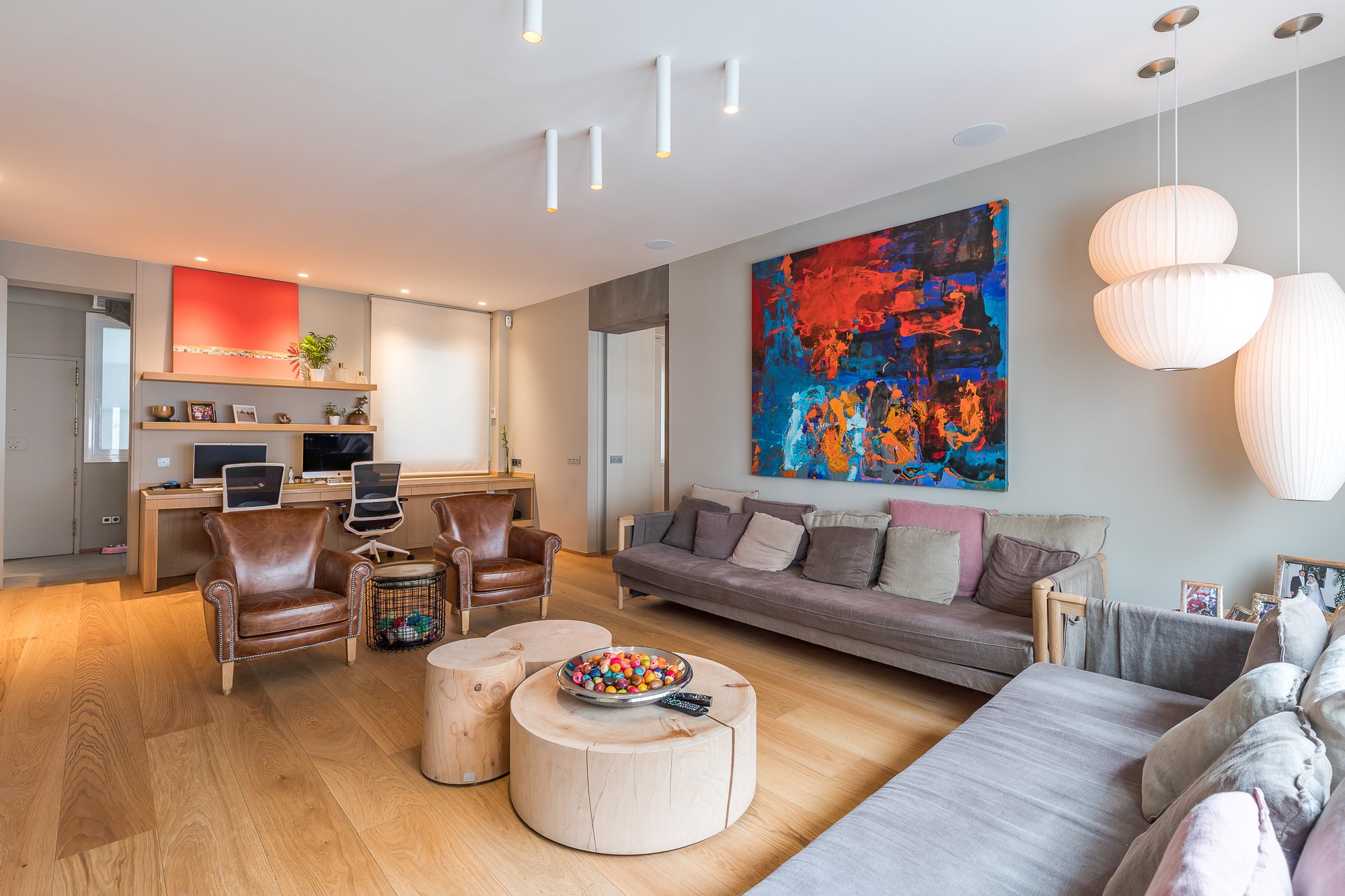 Bright Apartment In A Stately Building In Chamberí in Madrid, Spain for