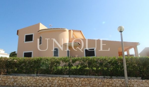 4 bedroom villa Lagos. (10775650)