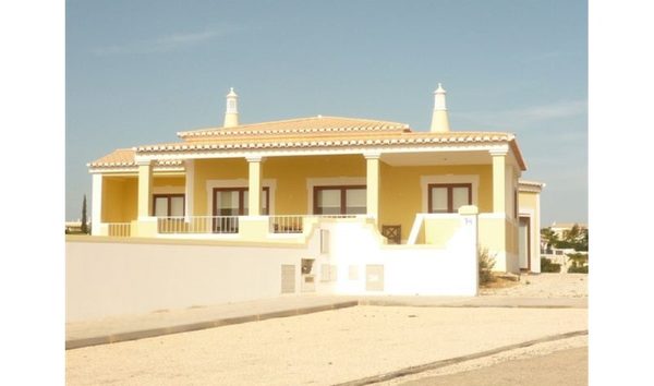 4 Bedroom Villa in Lagos (10776079)