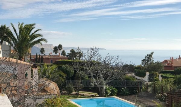 Villa with sea view (10777776)