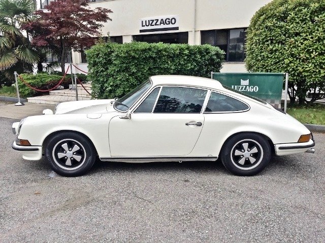 Coupe in Roncadelle, Lombardy, Italy 4 - 10778635