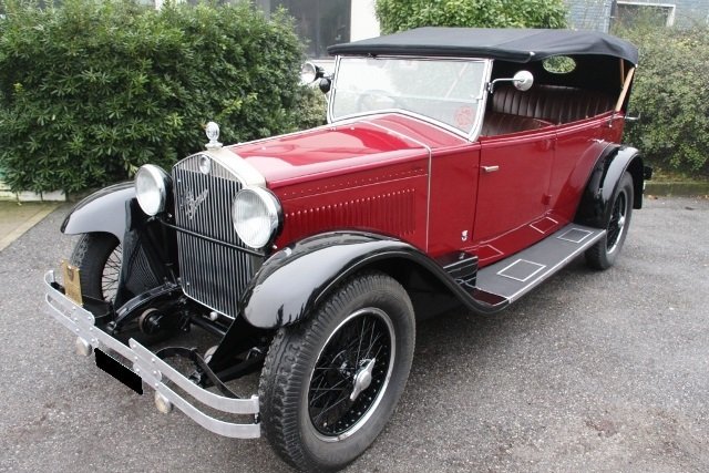 Cabriolet in Roncadelle, Lombardy, Italy 1 - 10779746