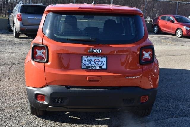 2020 Jeep Renegade in Woodstock, Illinois, United States 4 - 10761119
