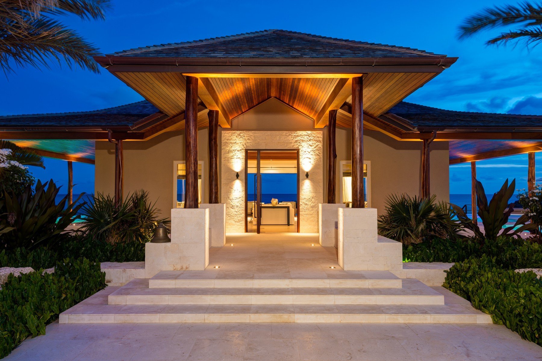 Turtle Tail Estate In Turks And Caicos Islands For Sale (10780984)