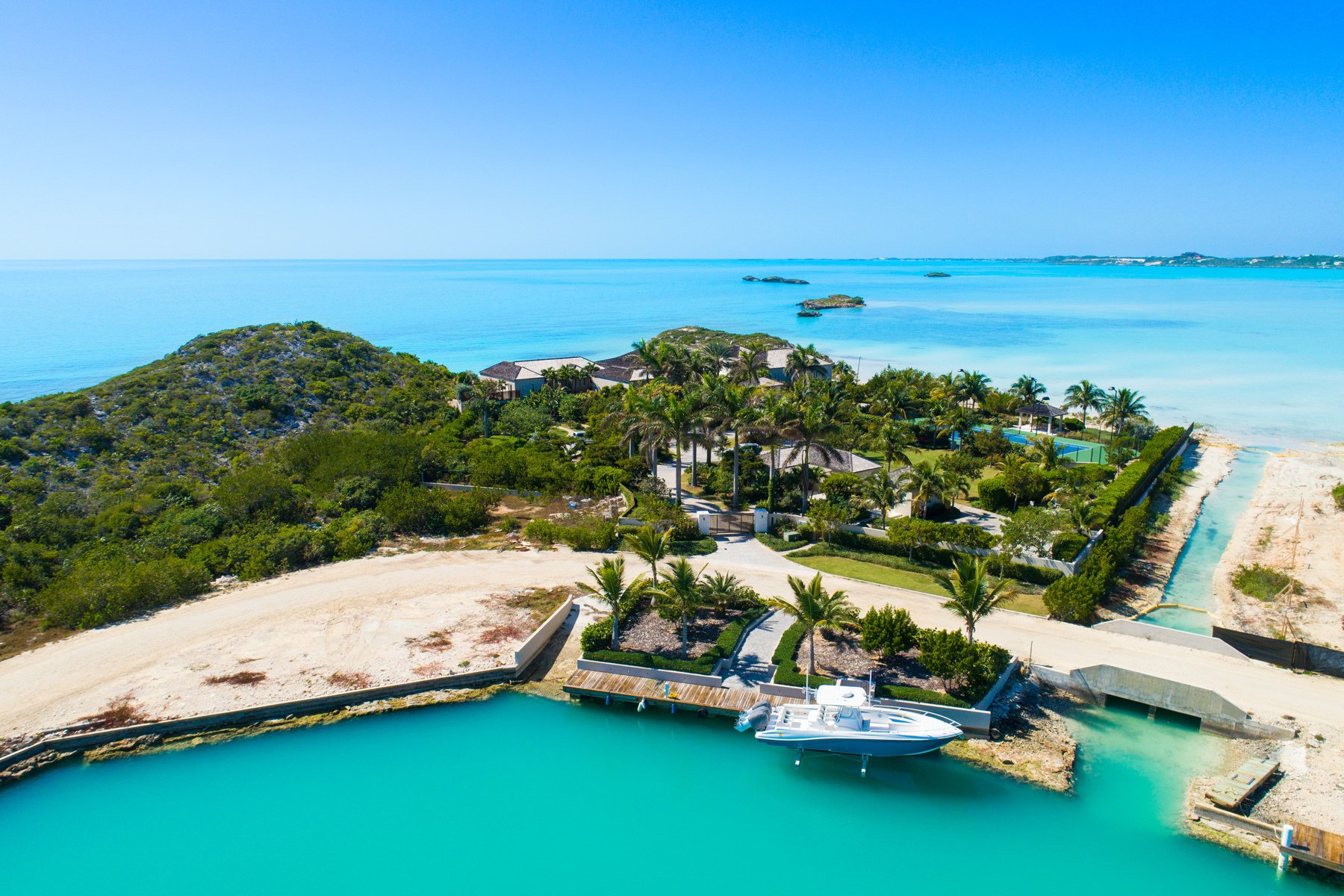 Turtle Tail Estate in Turtle Tail, Turks and Caicos Islands for sale (10780984)