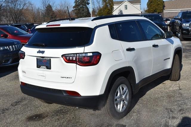 2020 Jeep Compass in Woodstock, Illinois, United States 3 - 10743942